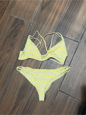 Frankie’s Bikinis Vintage Yellow Patterned Strappy Bikini Set